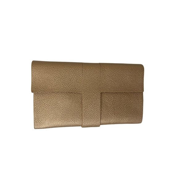 Nanette Lepore Gold Cable Organizer Wallet With Button Closure & Zipper Pocket - Picture 2 of 3